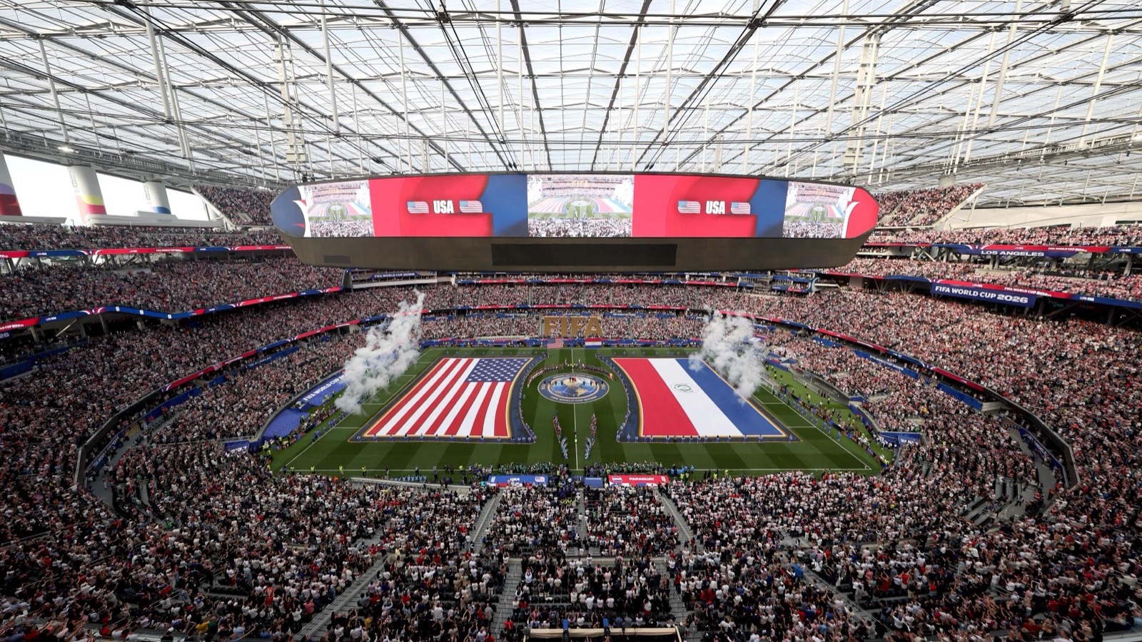 Ceremonia previa en el estadio de Los Ángeles antes del Estados Unidos-Paraguay