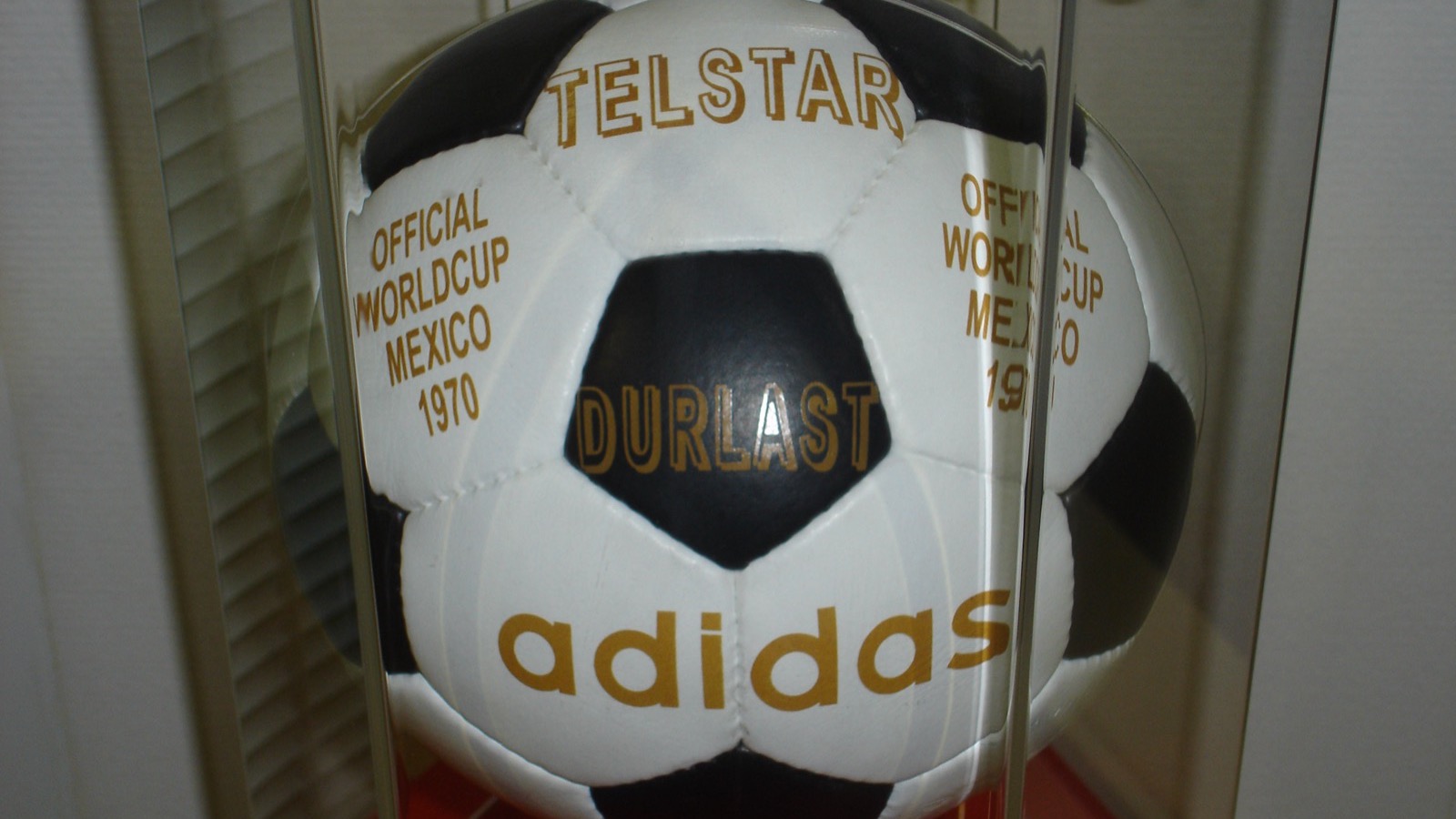 El Adidas Telstar, balón oficial del Mundial de México 1970