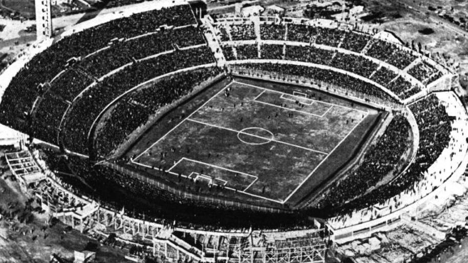 El Estadio Centenario de Montevideo en 1930