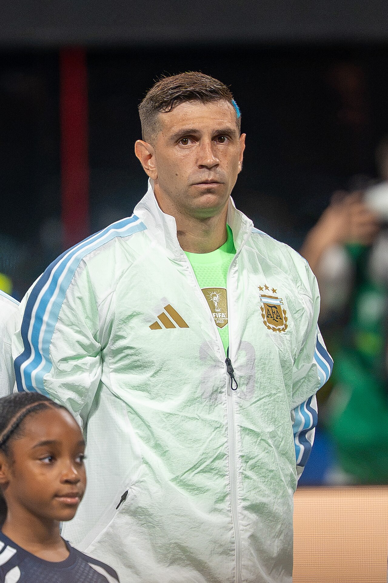E. Martínez