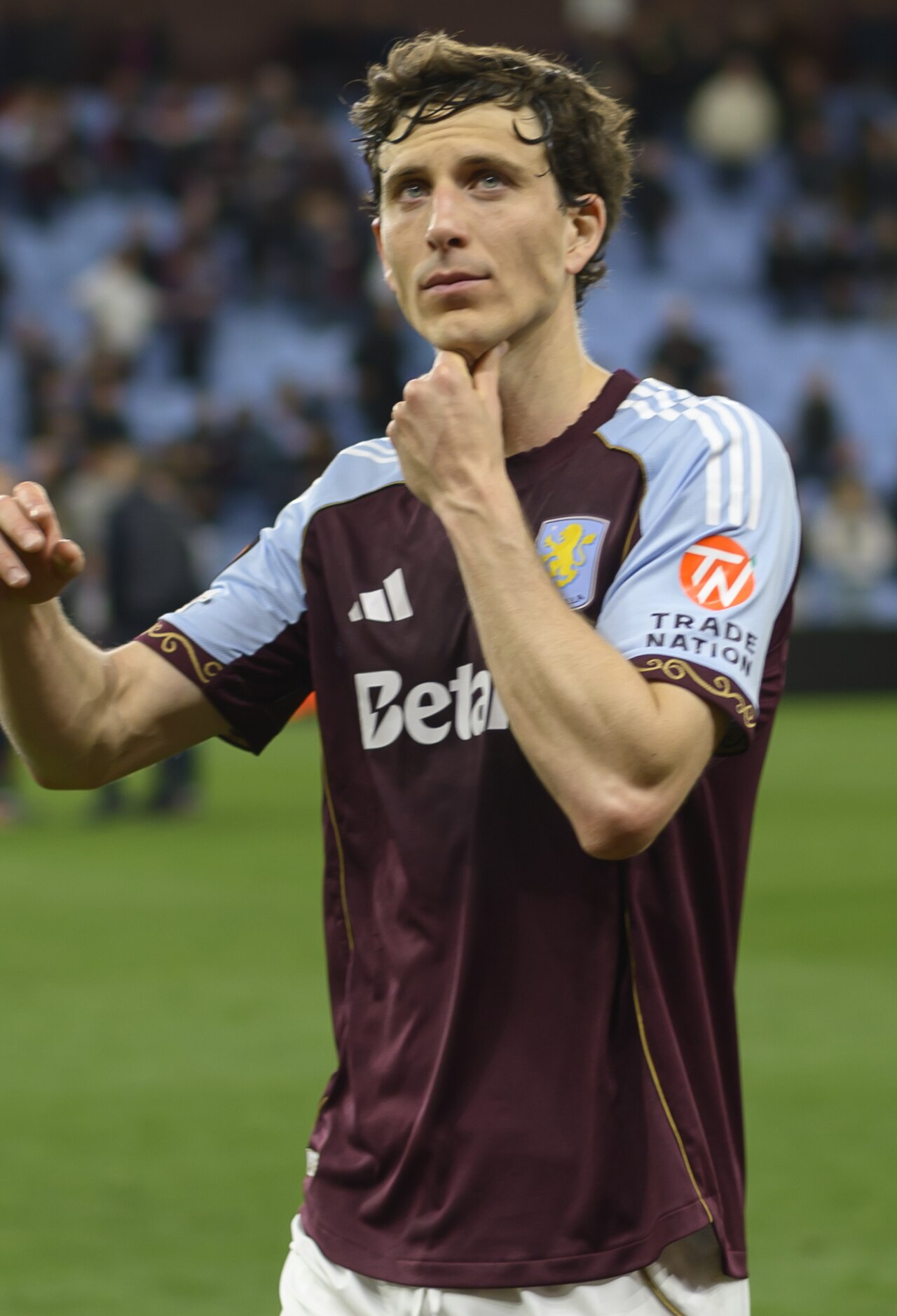F. Torres