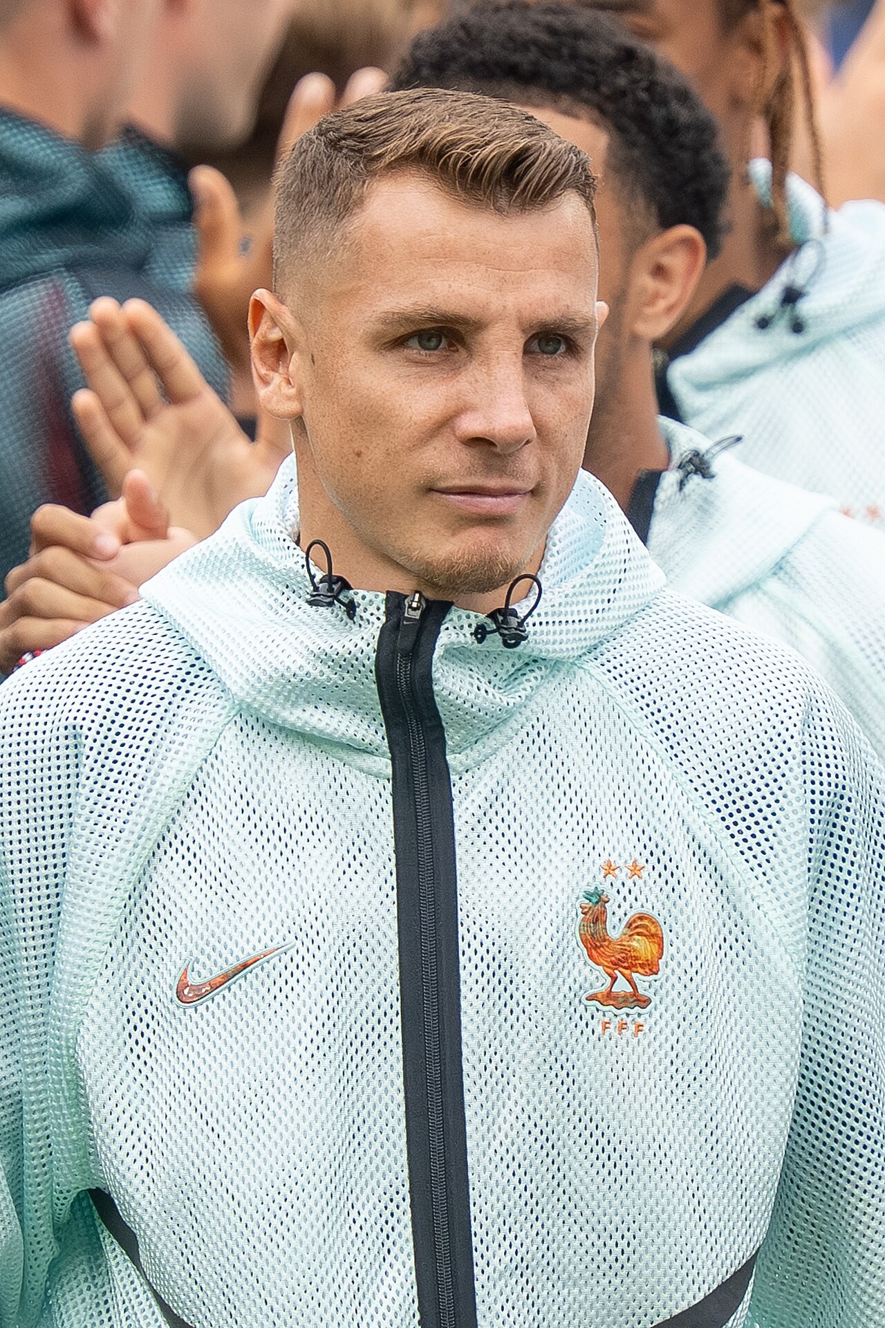 L. Digne