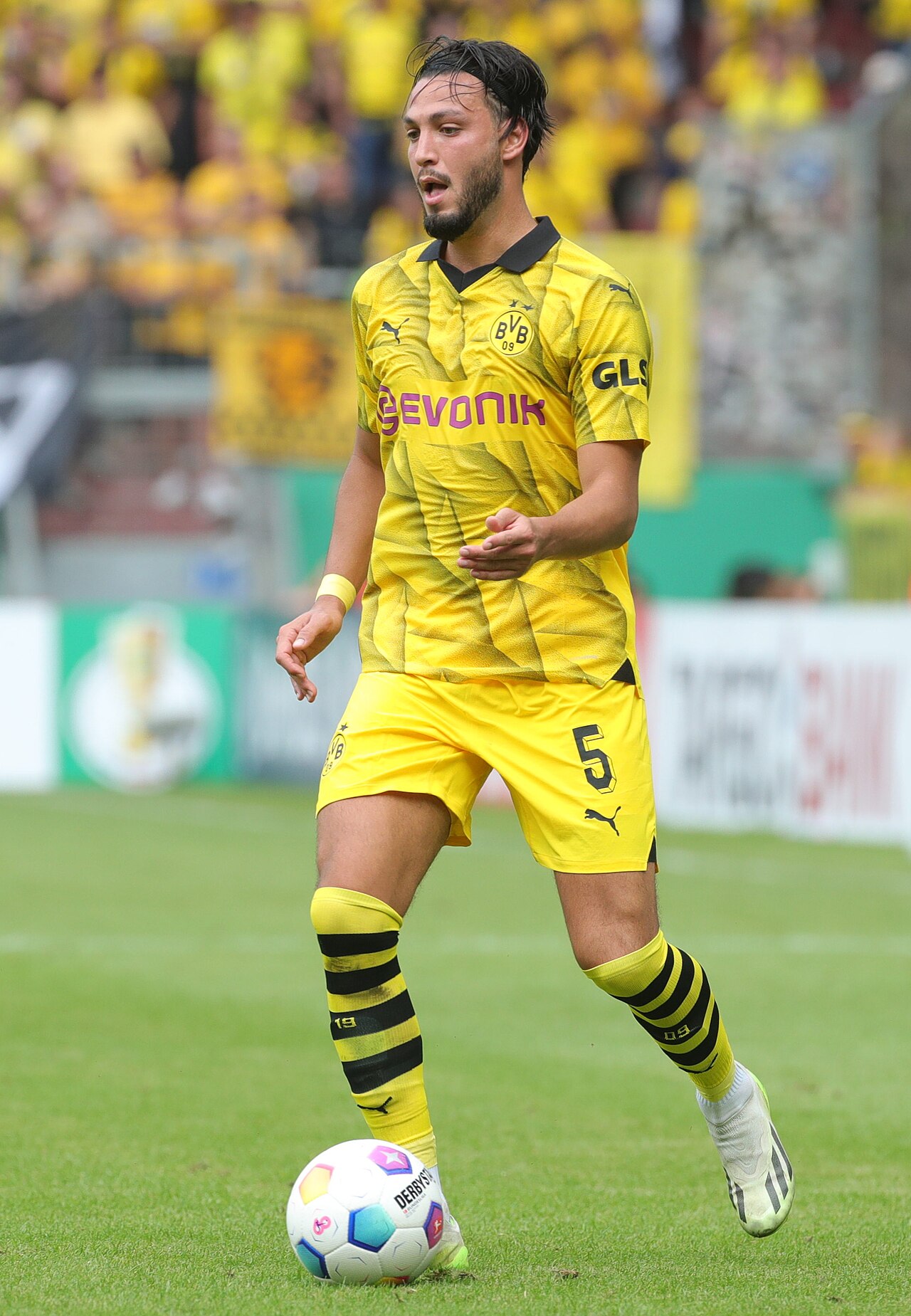 R. Bensebaïni