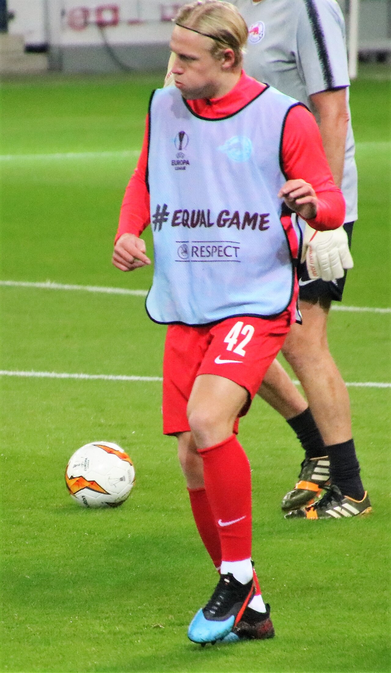 X. Schlager