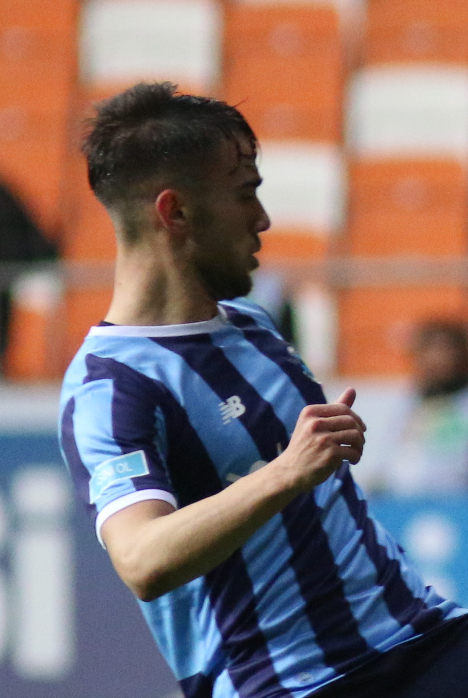 Y. Akgün