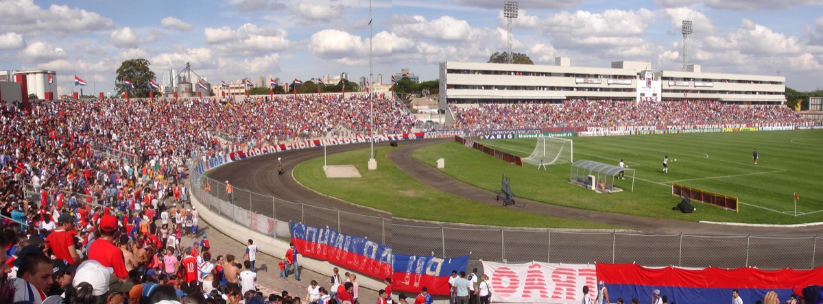 Estádio Durival de Britto, Curitiba
